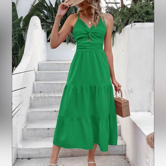Green midi dress.  NWOT.  Size small. - Picture 1 of 3